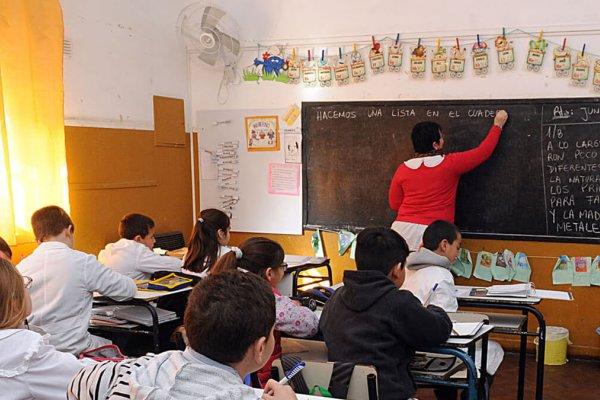 Incentivo Asistencia Perfecta: cobran docentes con 15% de aumento