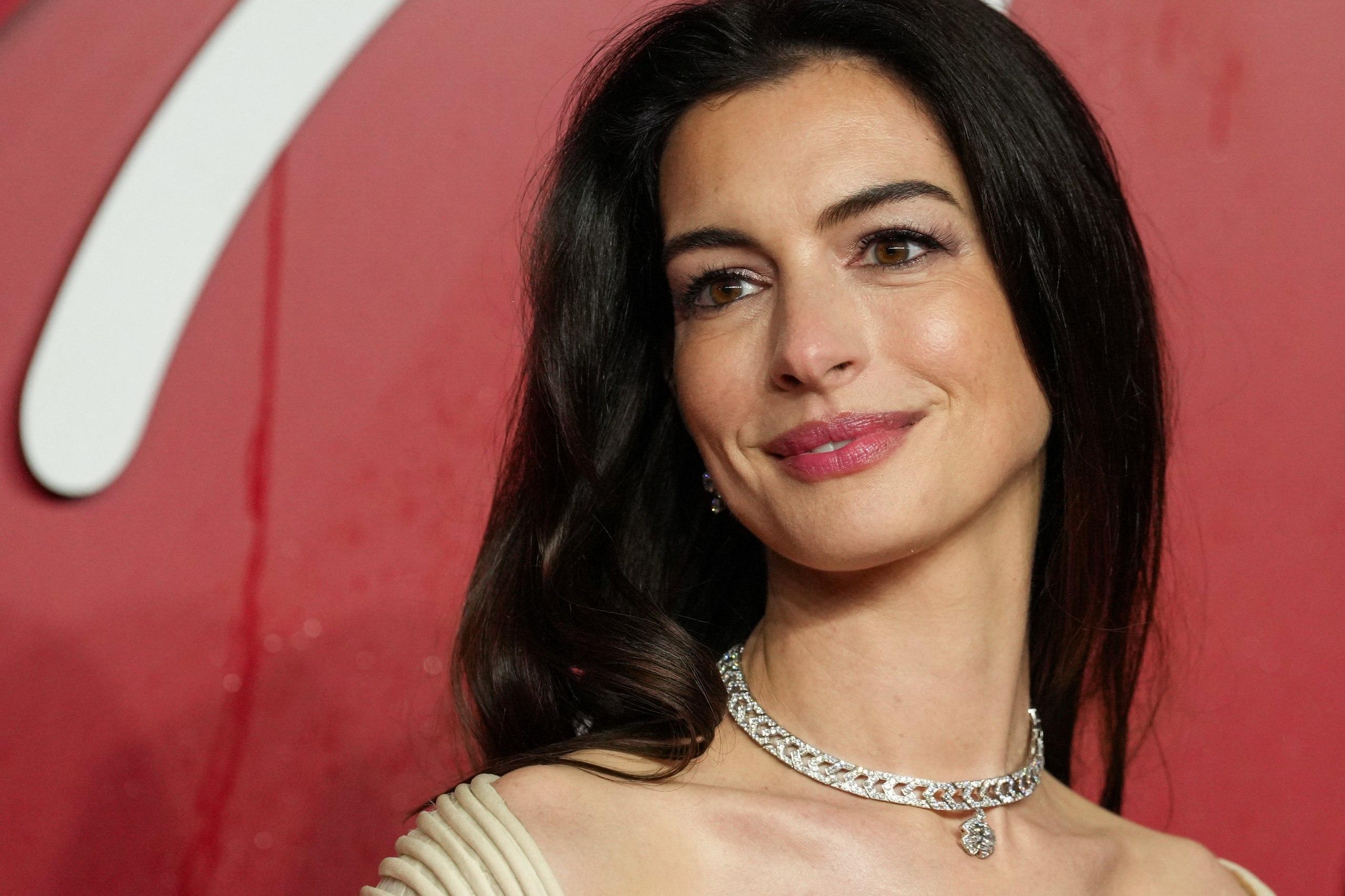 Anne Hathaway defendió el derecho al aborto: “Puede ser otra palabra para misericordia”
