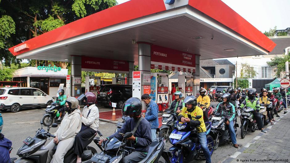 Petróleo en suba: la crisis en Ormuz y el mar Rojo encarece el crudo