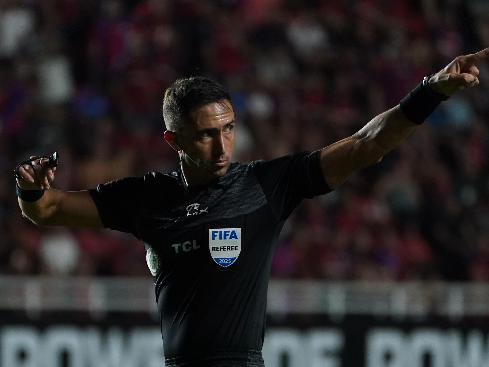 La AFA frena a Nazareno Arasa y Diego Ceballos tras el polémico fallo contra Vélez