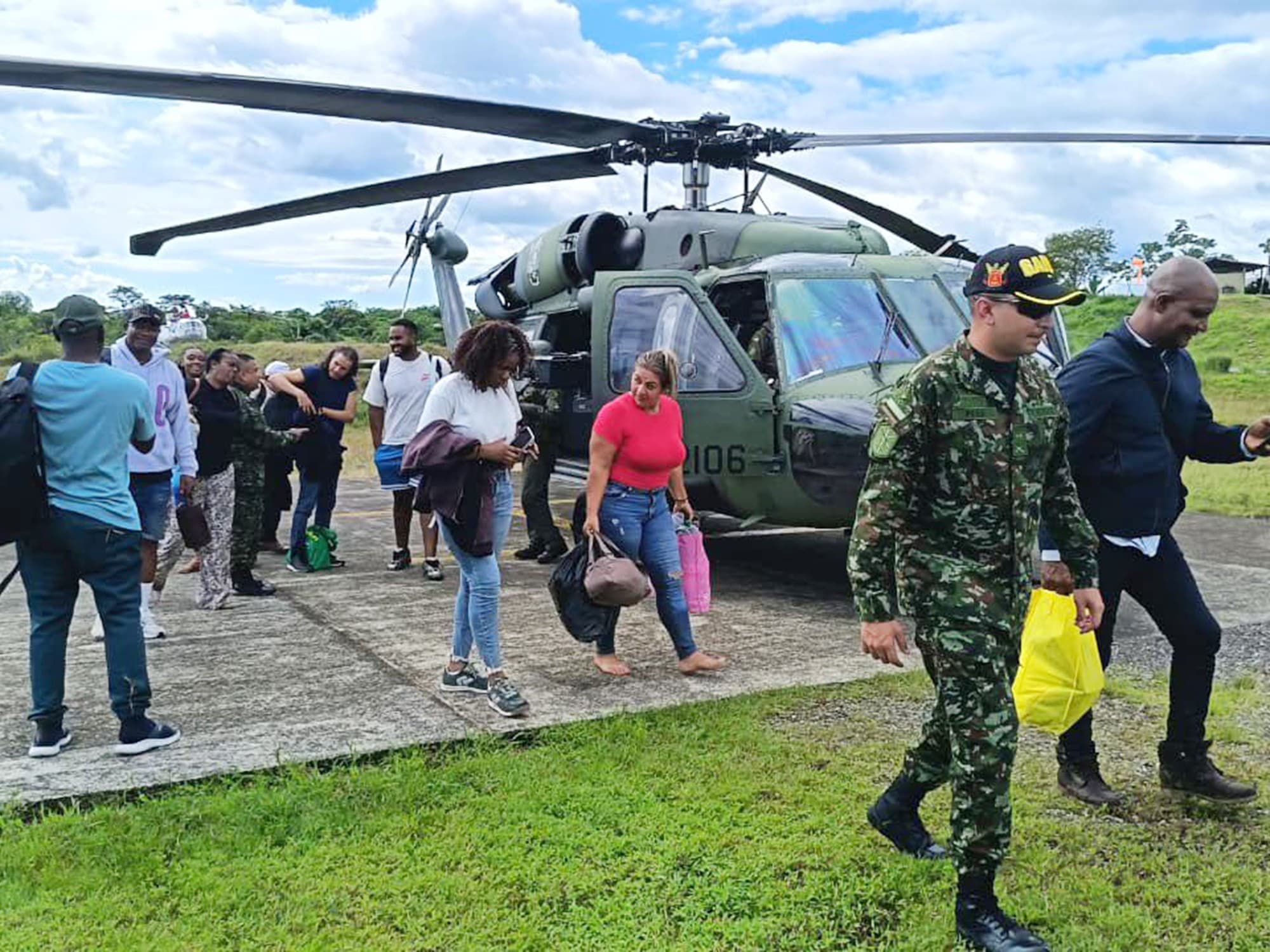 Colombia: rescatan a 39 secuestrados por el ELN en un operativo que dejó dos soldados muertos