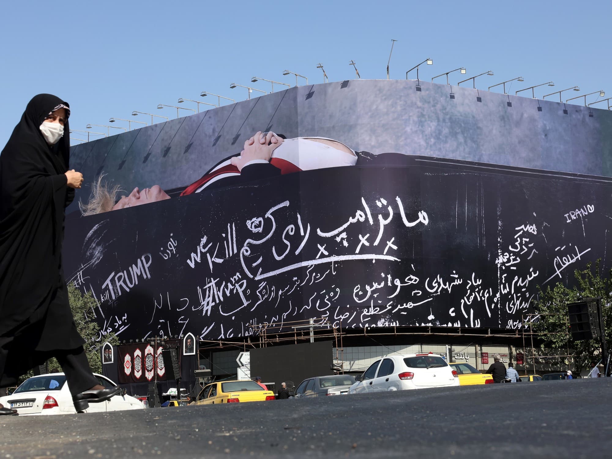 Tensión geopolítica: un impactante mural en Teherán amenaza de muerte a Donald Trump
