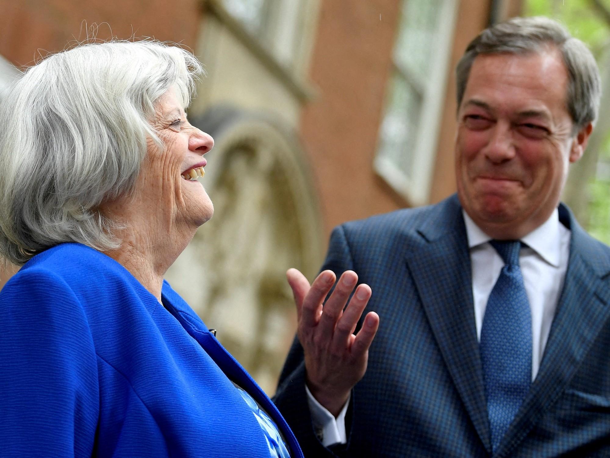 Ann Widdecombe: los 21 golpes de martillo que conmocionan a Reino Unido