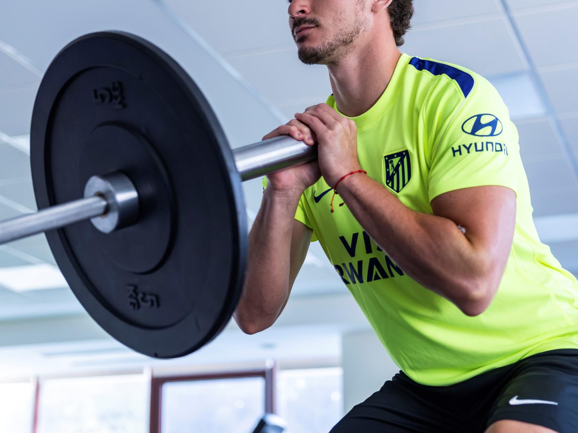 Julián Álvarez quiere irse del Atlético de Madrid tras un tenso regreso