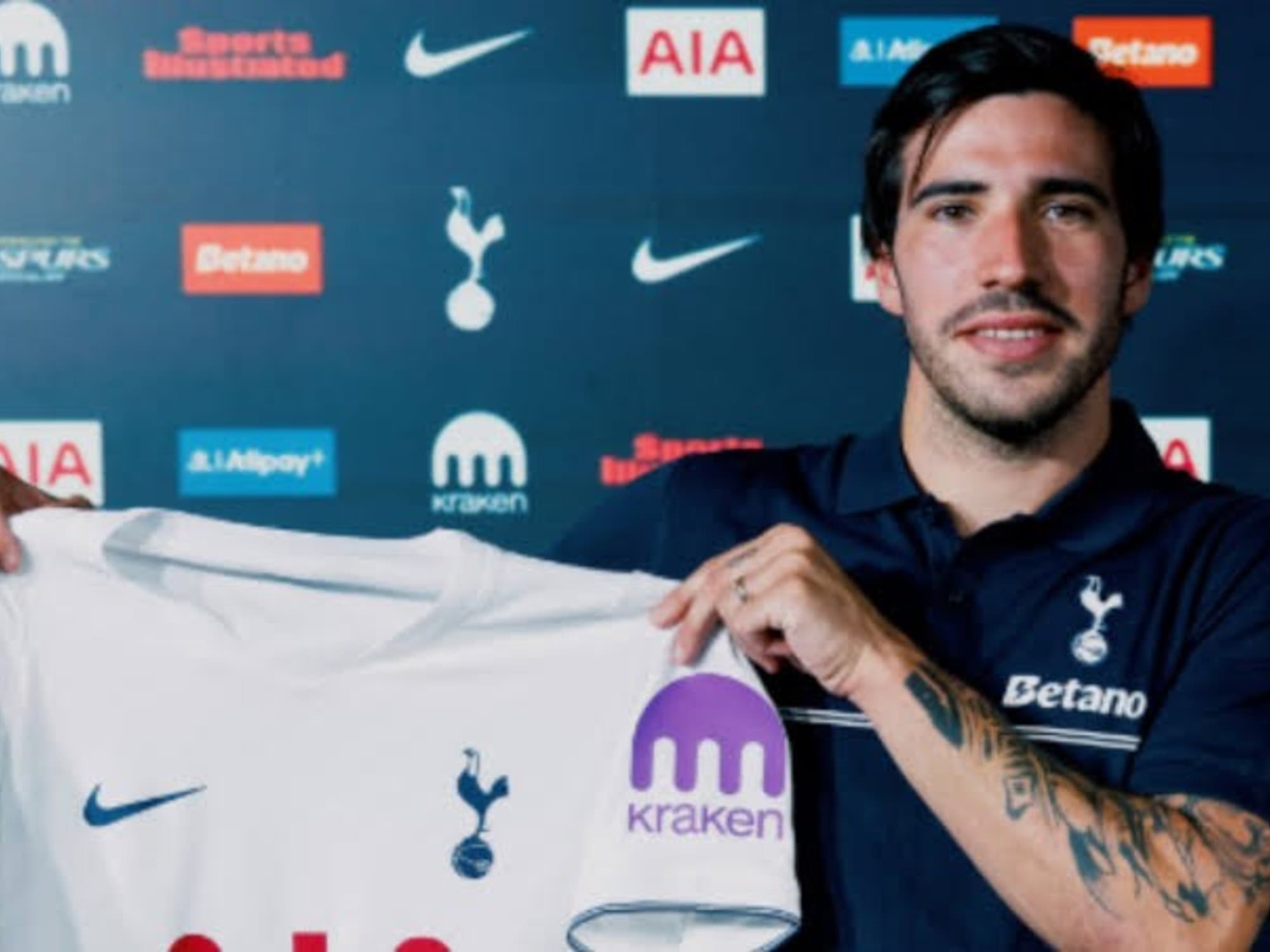 Tottenham rompe el mercado: una fuerte apuesta para acompañar al Cuti Romero