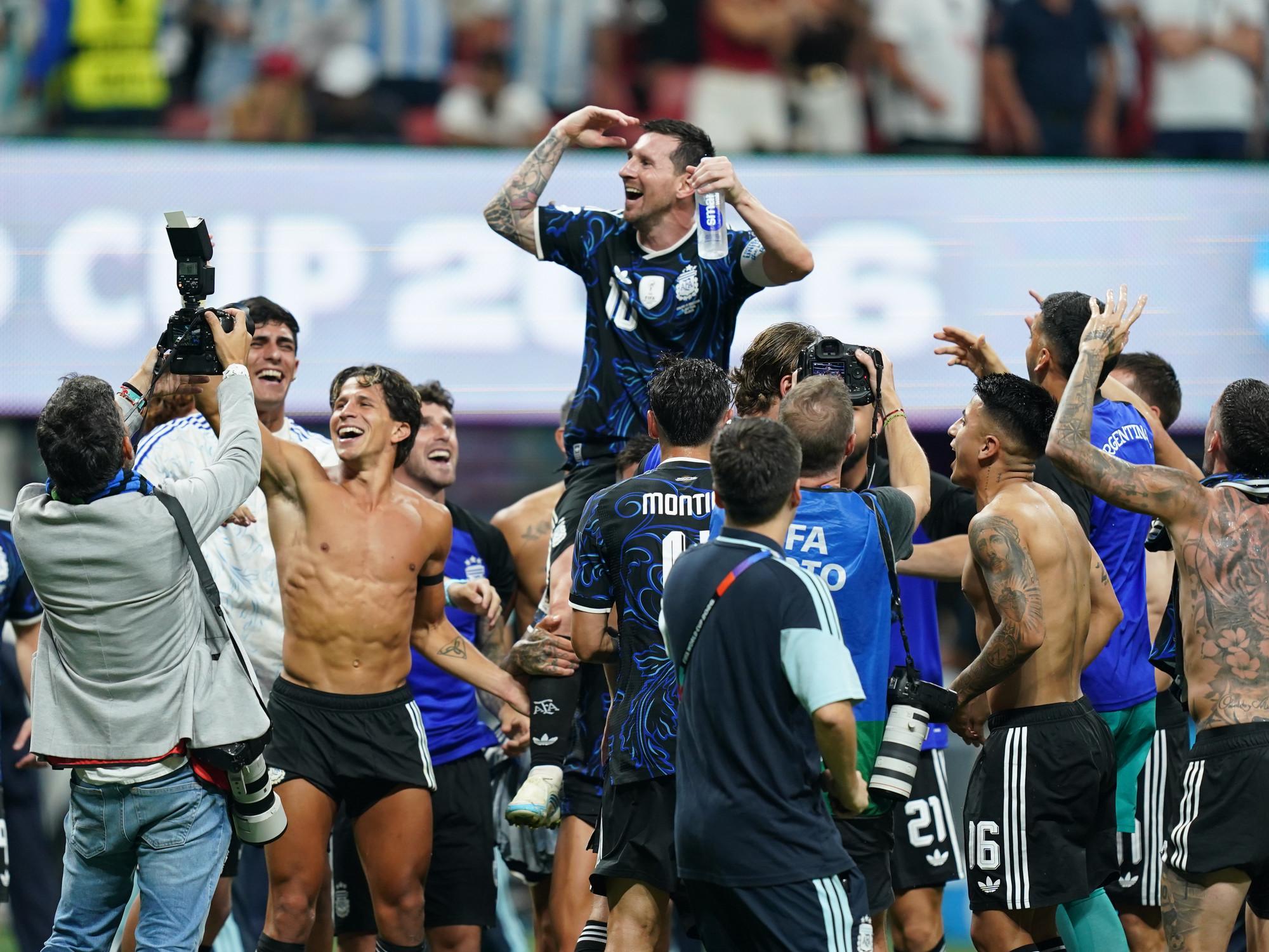 Orgullo nacional: las máximas figuras del deporte argentino celebraron el pase a la final