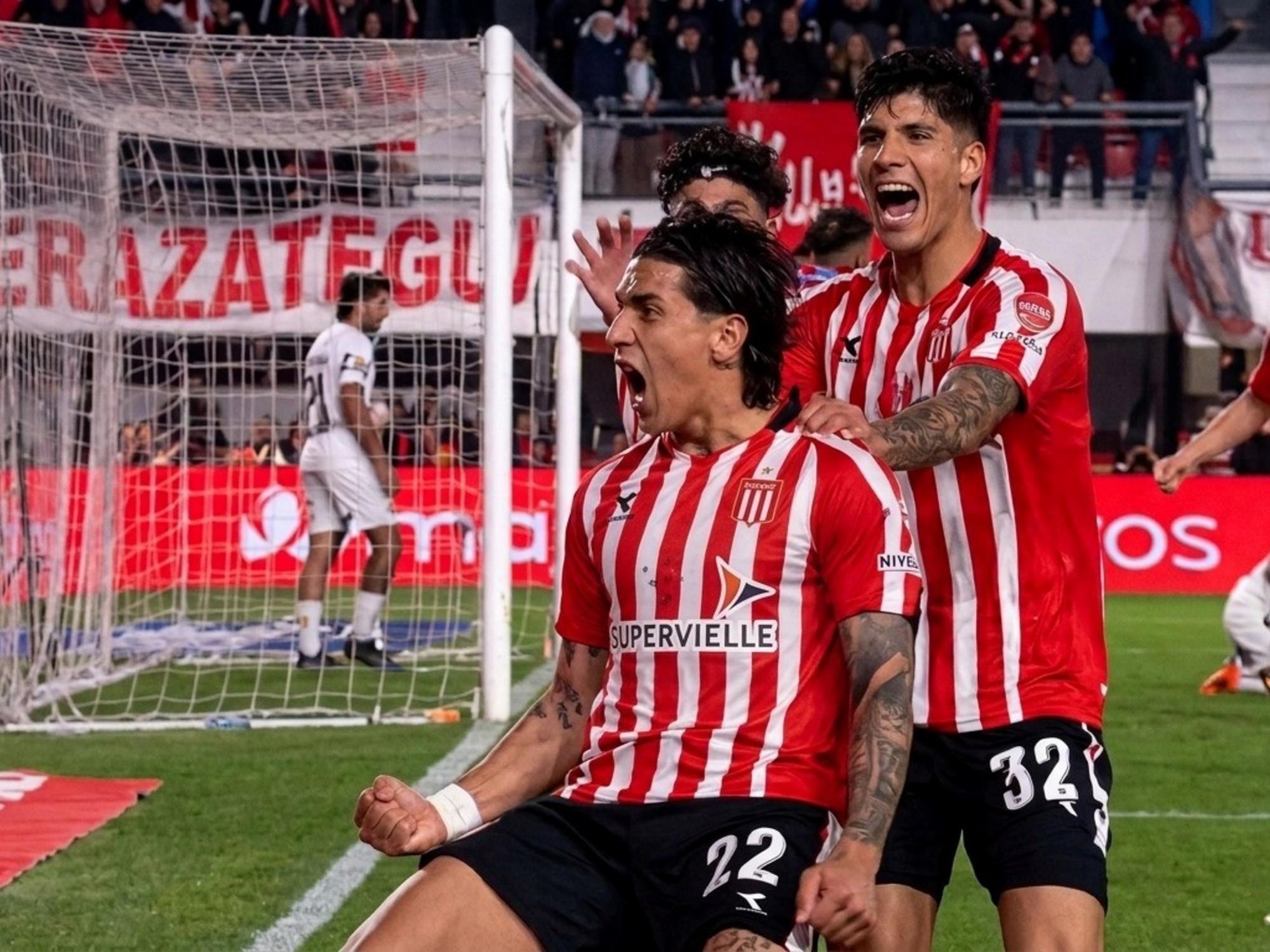 Estudiantes empató ante Corinthians: el gol de Castro y el lamento final
