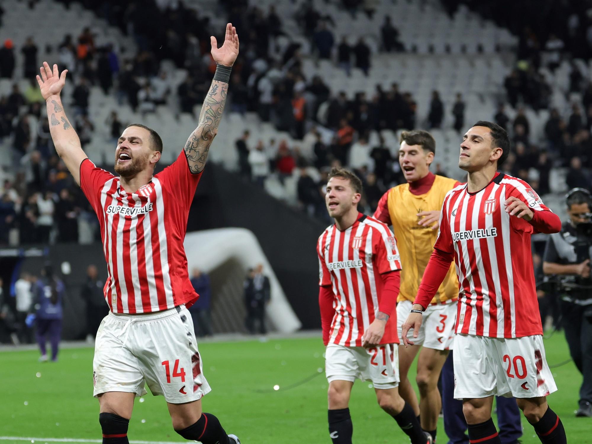 Estudiantes eliminó a Corinthians: las claves de una noche heroica