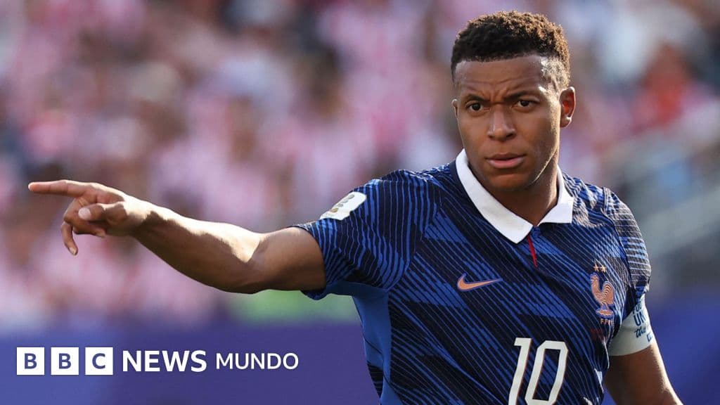 Mbappé cruzó con dureza a una senadora paraguaya tras recibir comentarios racistas