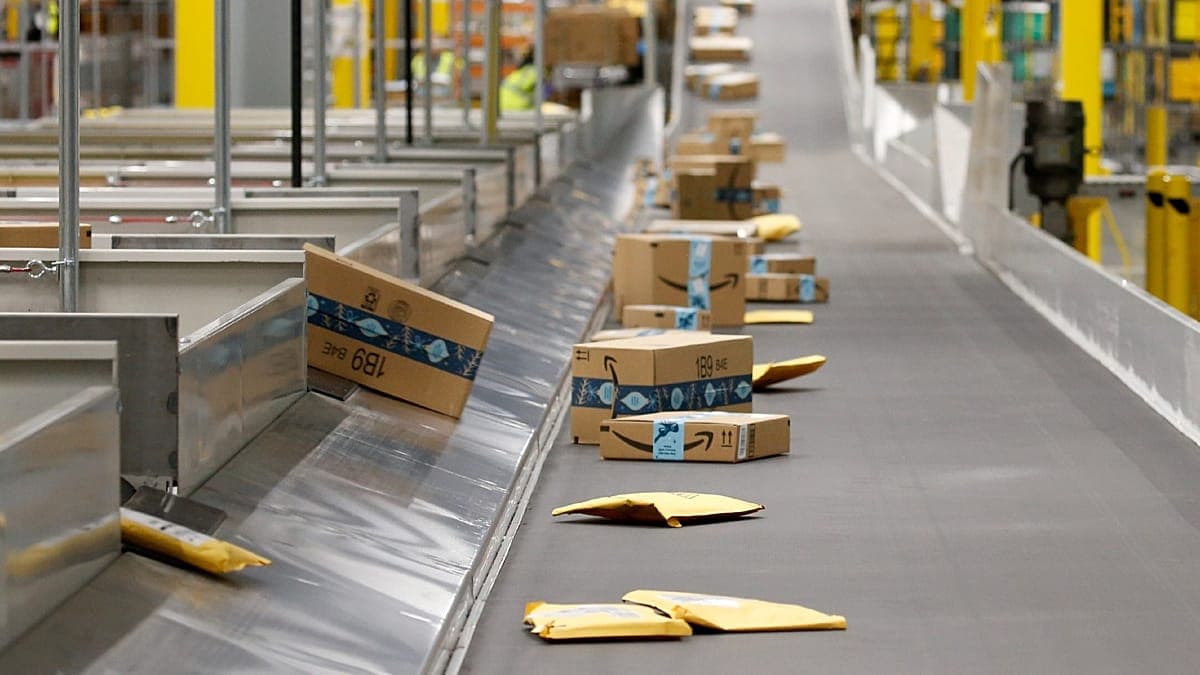 ¿Comprar online fuera de Europa es más caro? El debate por los supuestos nuevos recargos