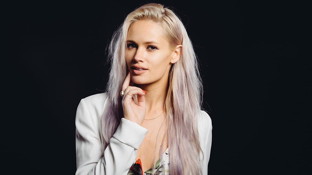 Murió Lauren Bennett, la cantante británica del éxito mundial "Party Rock Anthem"