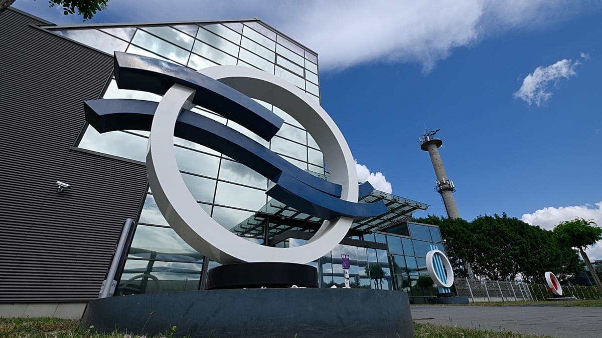 Hungría inicia una reforma estructural en sus medios públicos para eliminar la propaganda