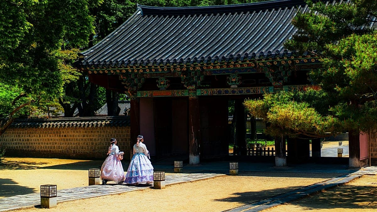 Furor por el turismo en Corea del Sur: miles de personas eligen los mejores atractivos del país
