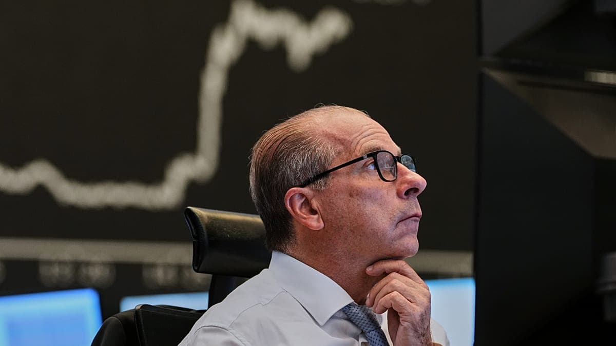Se dispara el precio del petróleo y caen las bolsas europeas tras la decisión de Trump sobre Irán