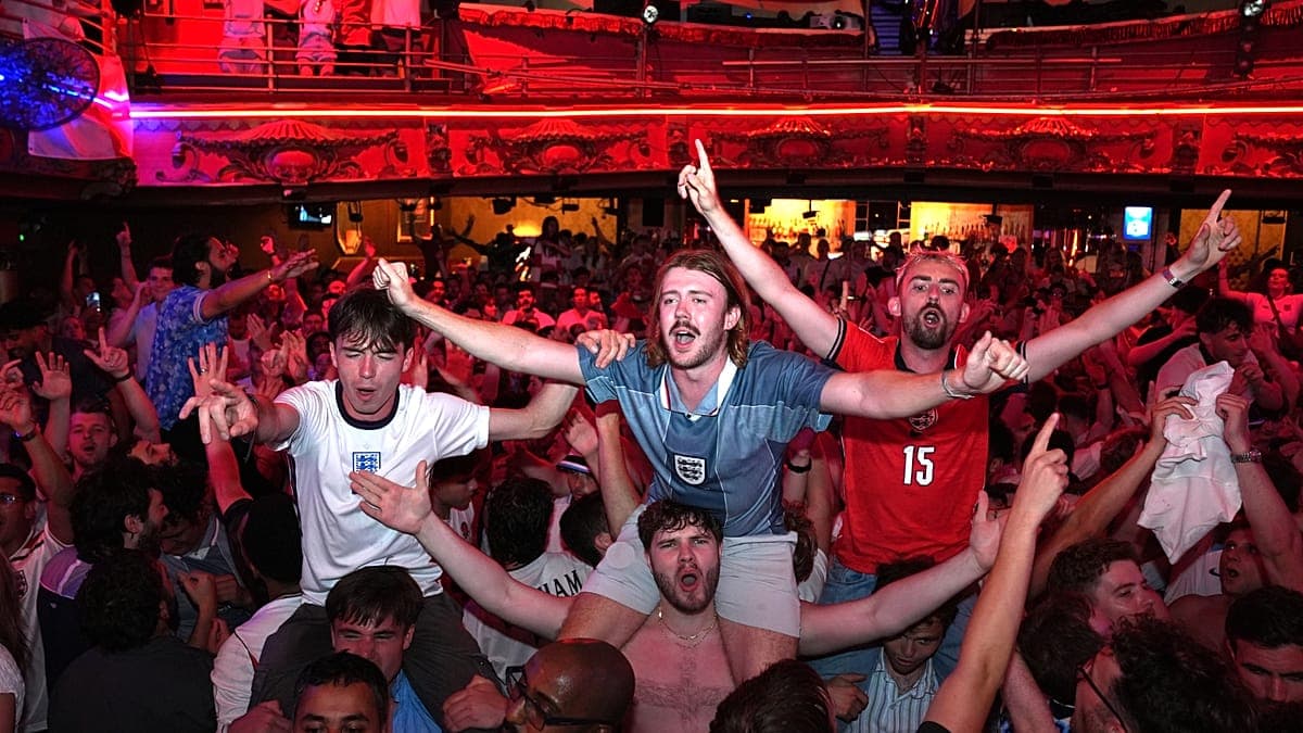 Jude Bellingham metió a Inglaterra en semifinales y habrá clásico contra Argentina