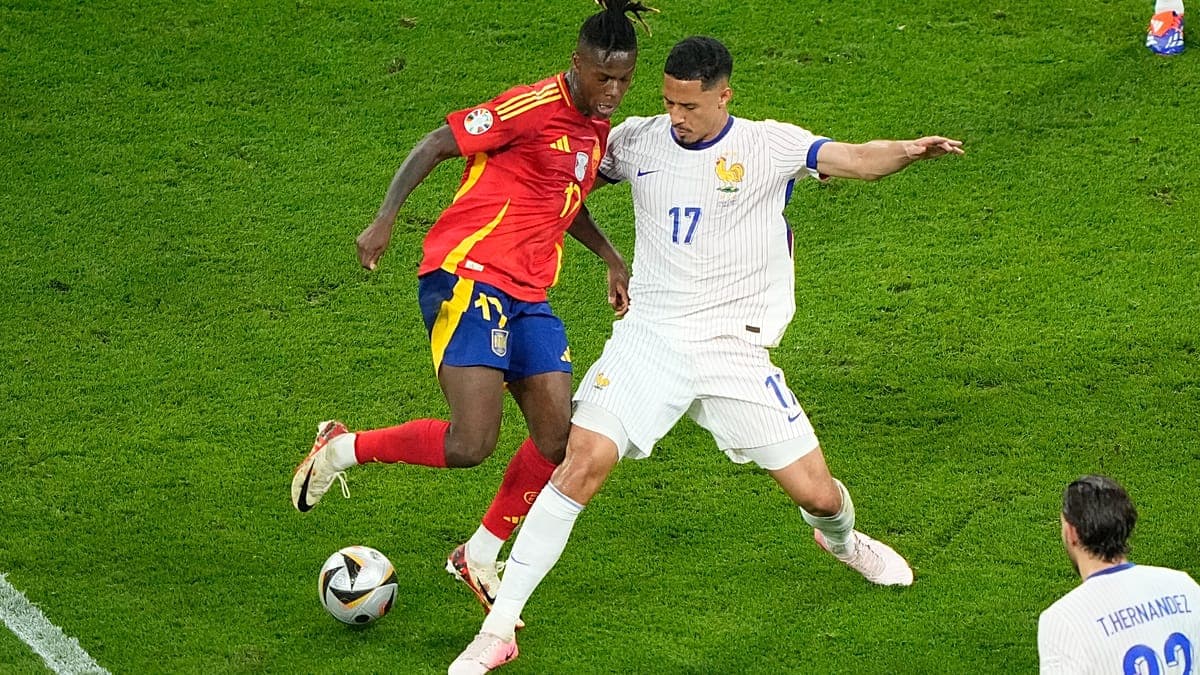 España y Francia definen al primer finalista del Mundial en un duelo de gigantes