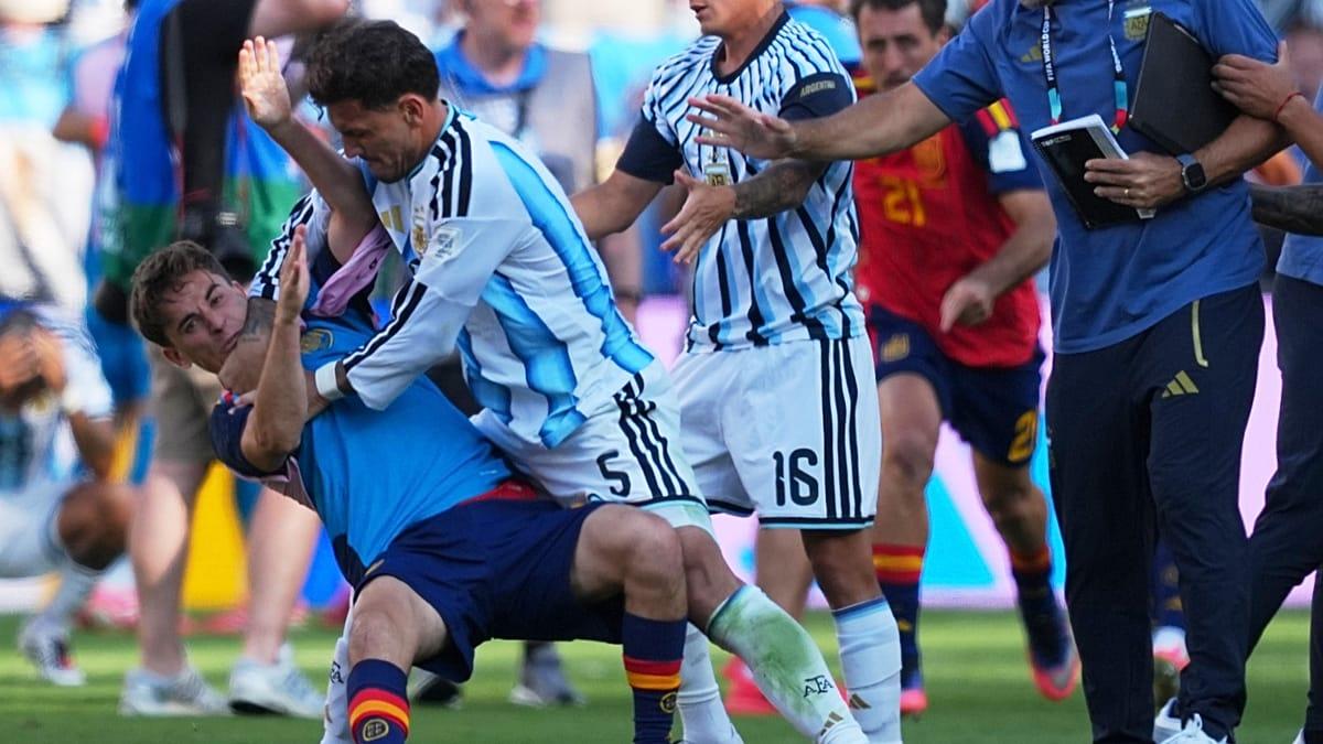 Selección Argentina: juntan 23 millones de firmas para echarla