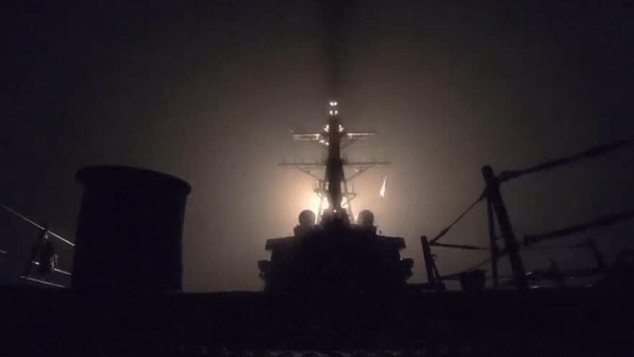 Escalada en Medio Oriente: Estados Unidos bombardea posiciones en Irán tras un incidente naval