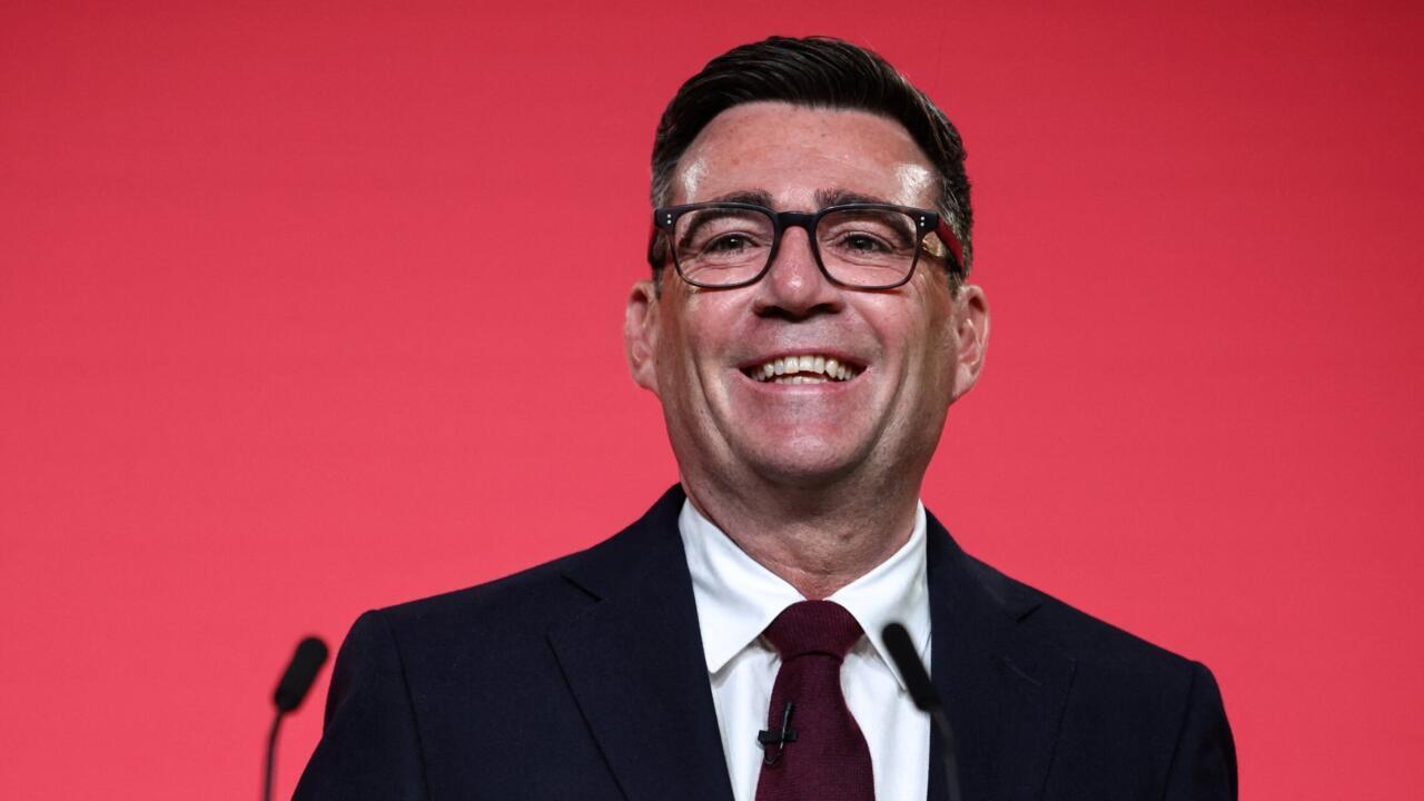 Andy Burnham será el nuevo primer ministro británico tras asumir el liderazgo laborista