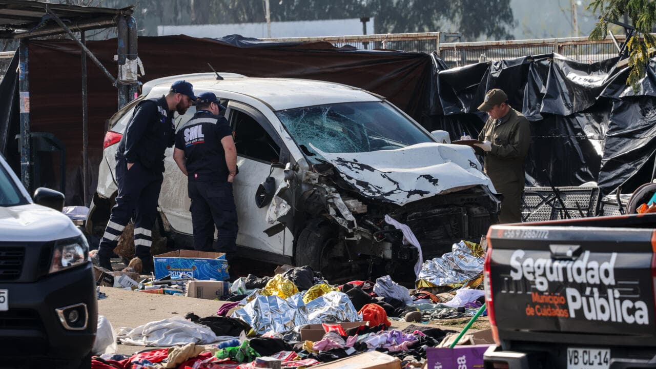 Tragedia en Viña del Mar: un auto se subió a la vereda en una feria y provocó seis muertes