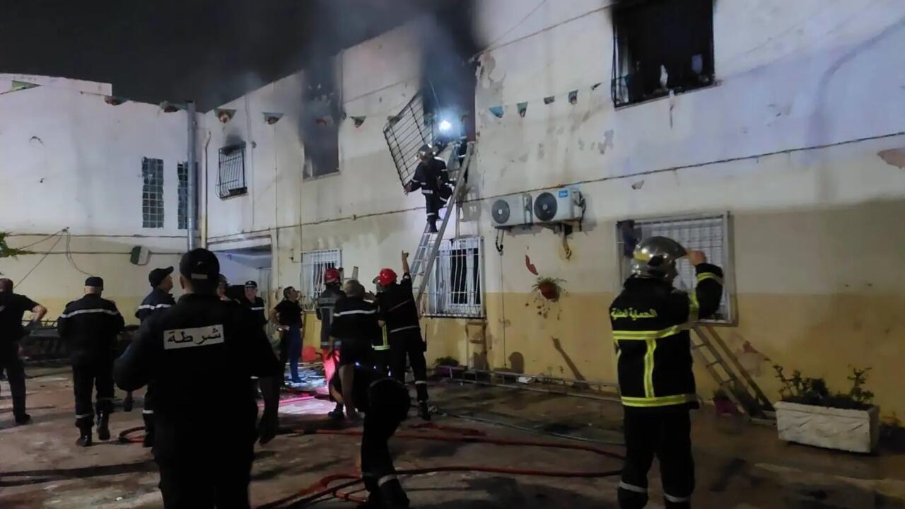 Tragedia en Argelia: un incendio en un hogar de niños dejó al menos 11 muertos
