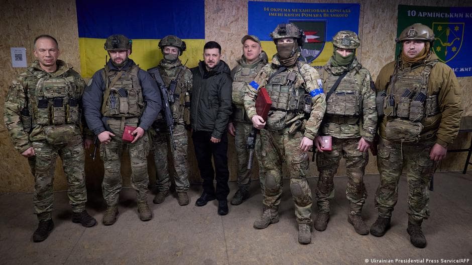 Zelenski oficializó la creación de una fuerza militar de reacción rápida en Ucrania