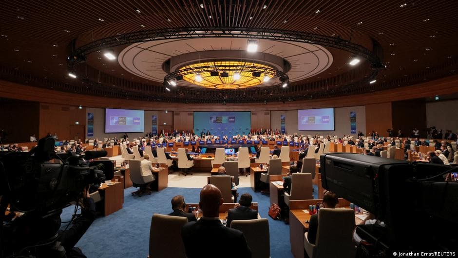 Tensión en la OTAN: España minimiza las advertencias de Trump tras el respaldo de la Unión Europea
