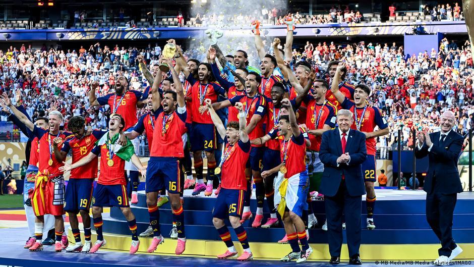 FIFA investiga la final: los incidentes en pleno festejo de España