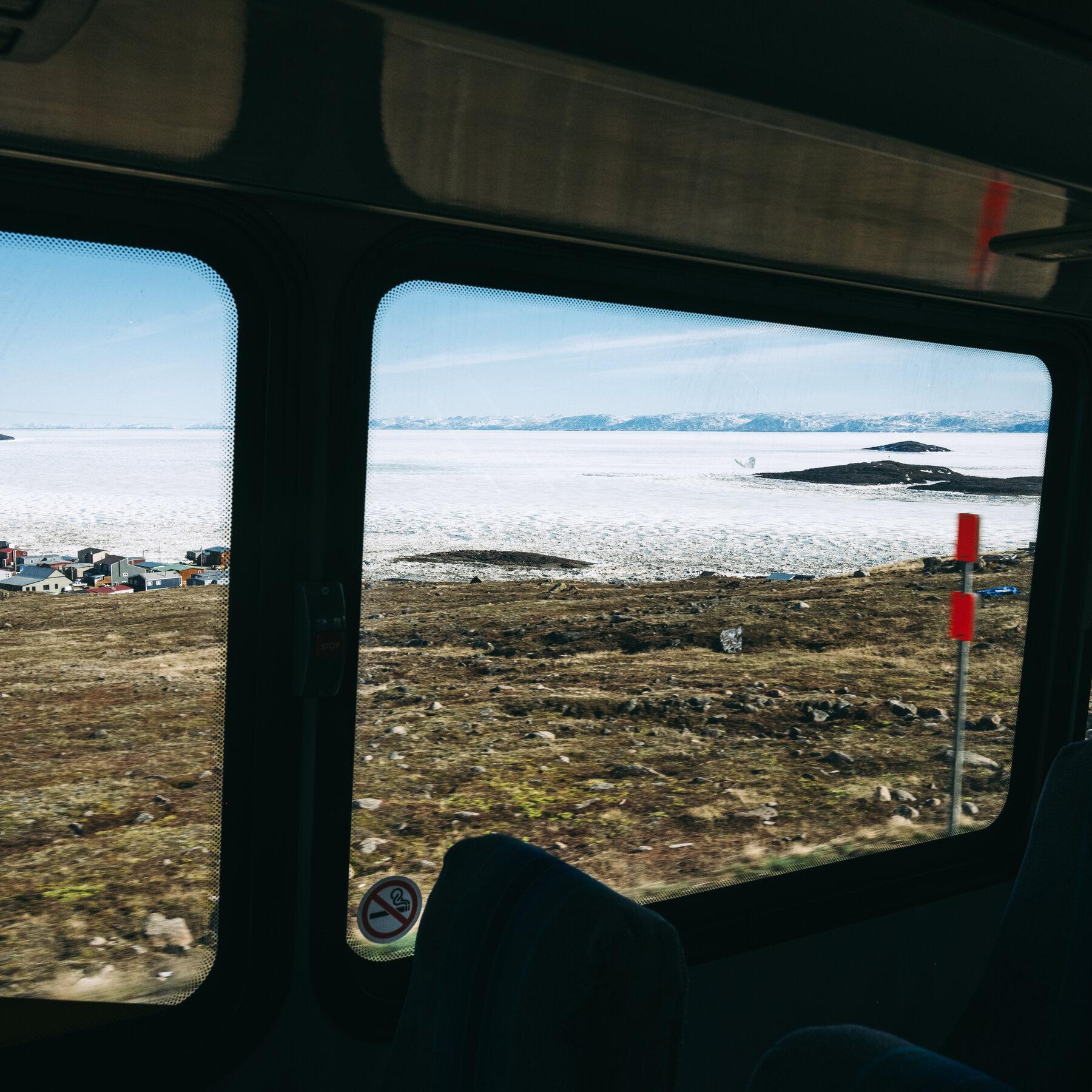 Iqaluit: cómo es la insólita línea de colectivos en el Ártico
