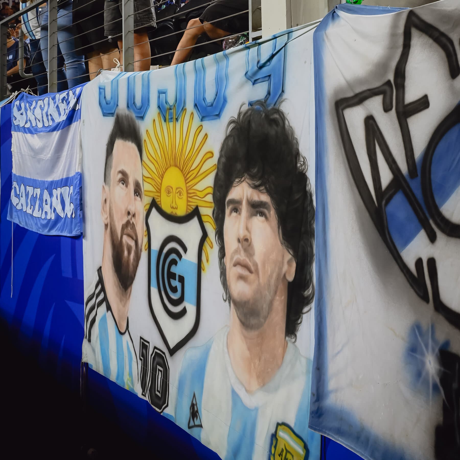 La millonaria batalla por la marca Maradona: una disputa que fractura a su familia