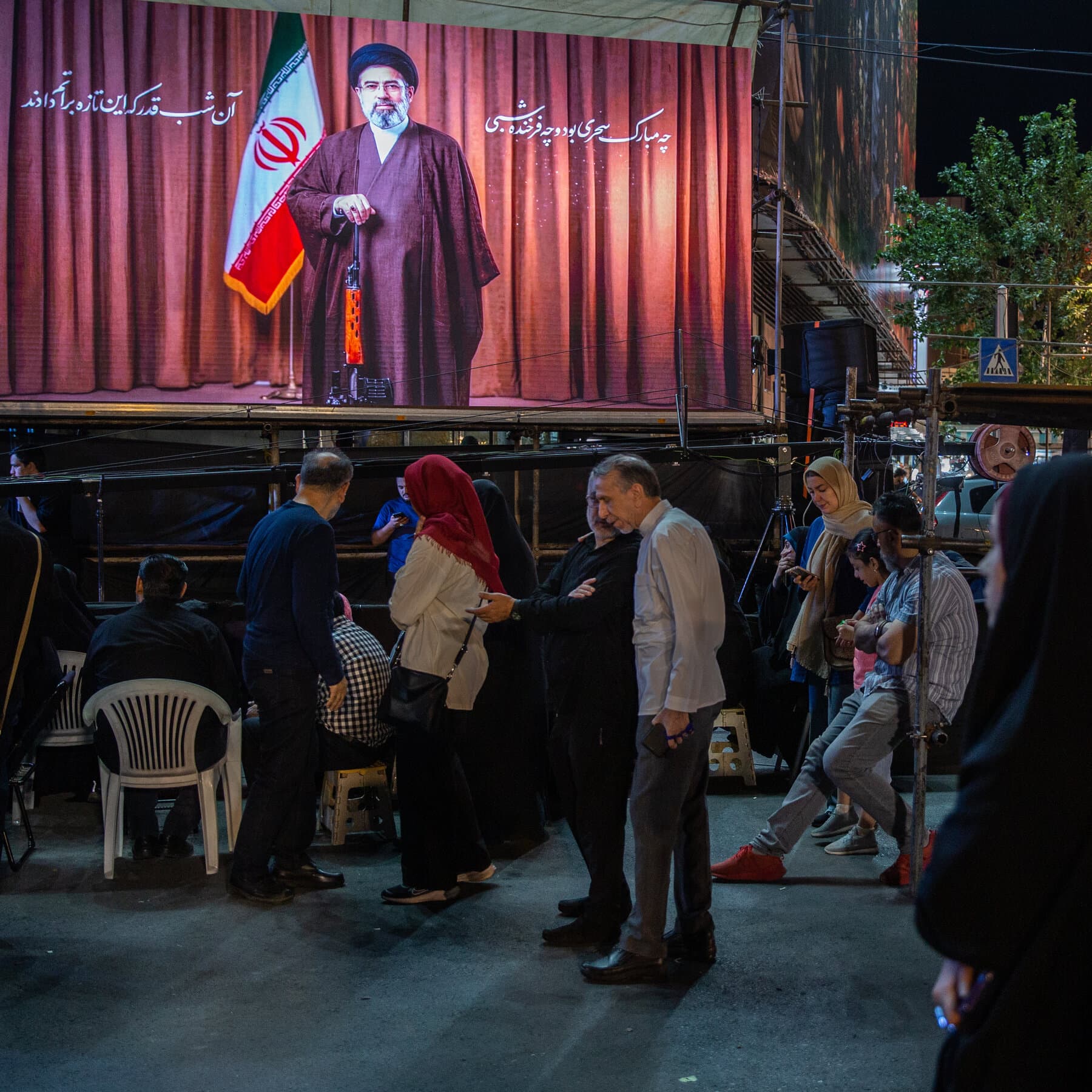 Incertidumbre en Irán: la ausencia del Líder Supremo profundiza el vacío de poder