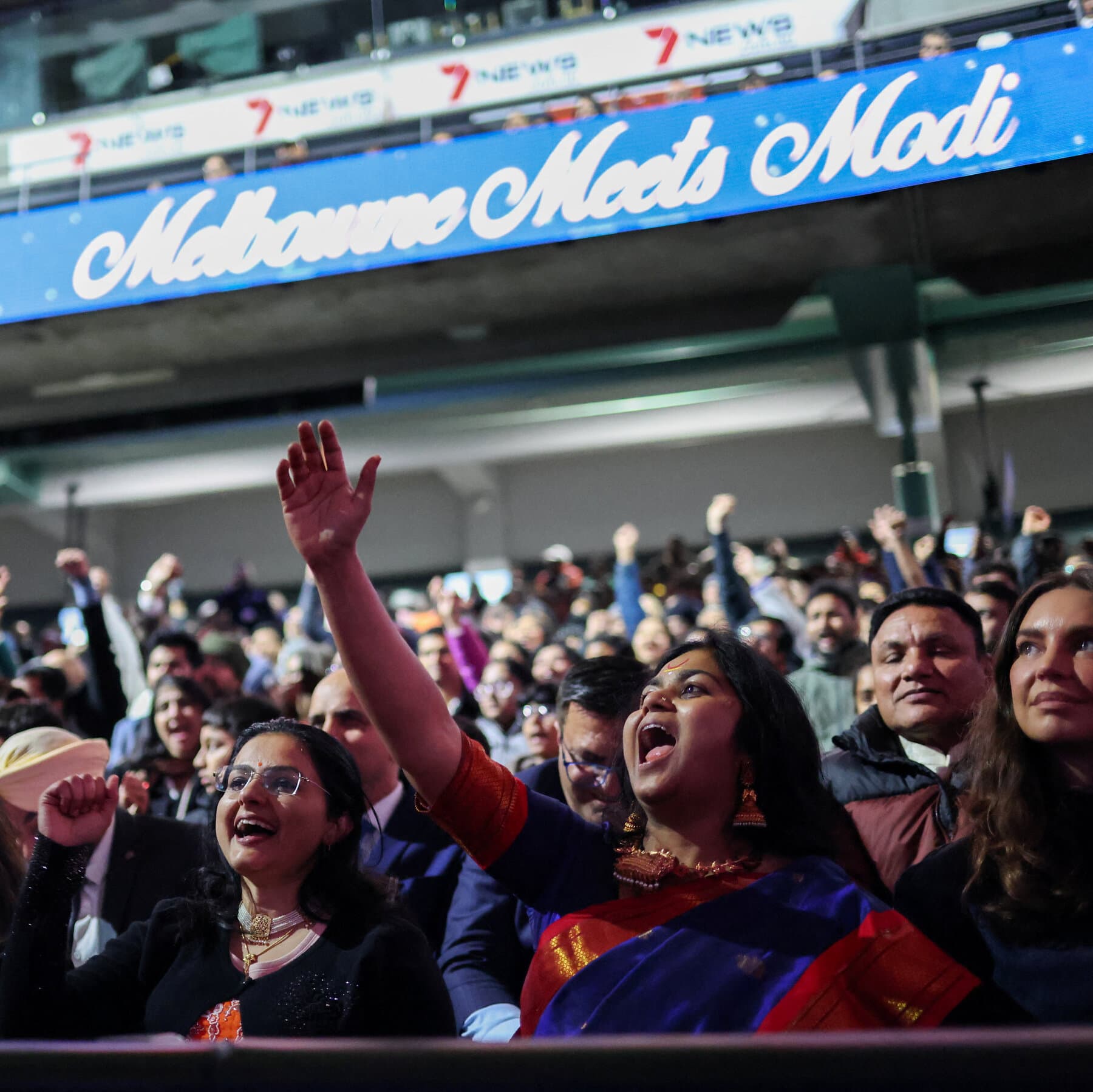 La diáspora india se consolida en Australia y recibe con fiesta al primer ministro Modi