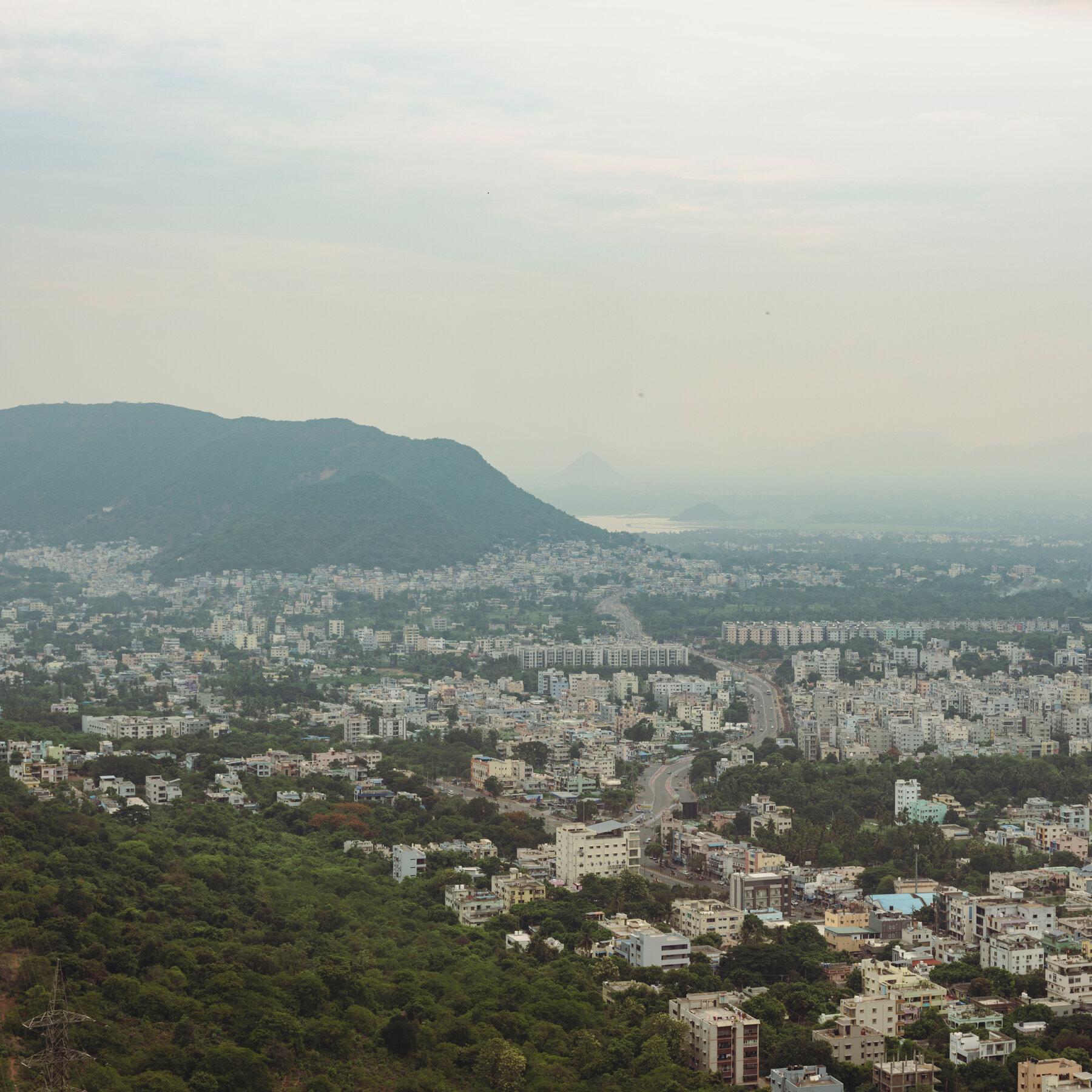 El dilema de la inteligencia artificial en India: el costo ambiental de los nuevos centros de datos