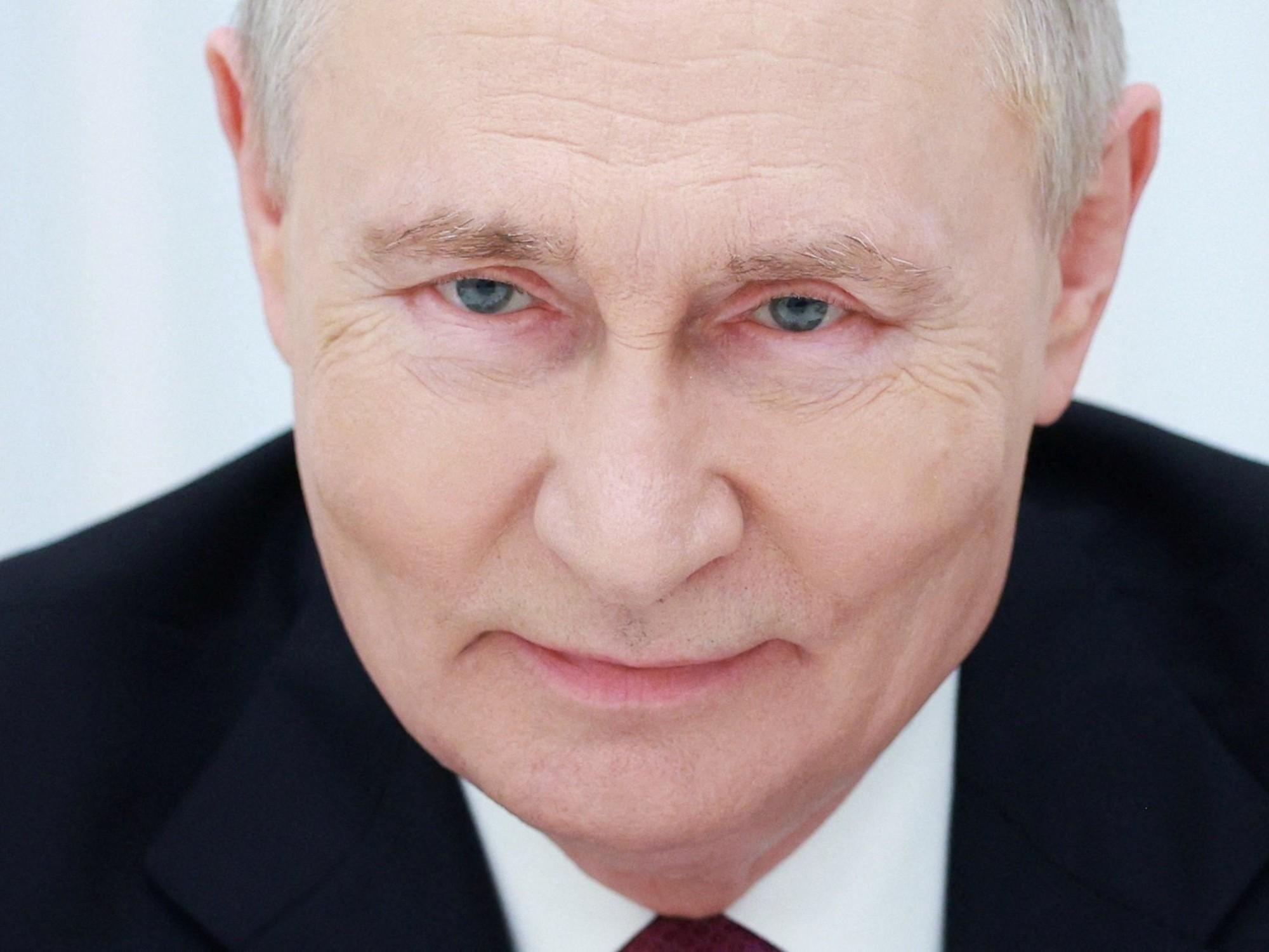 Putin: la falta de combustible golpea su aprobación en Rusia