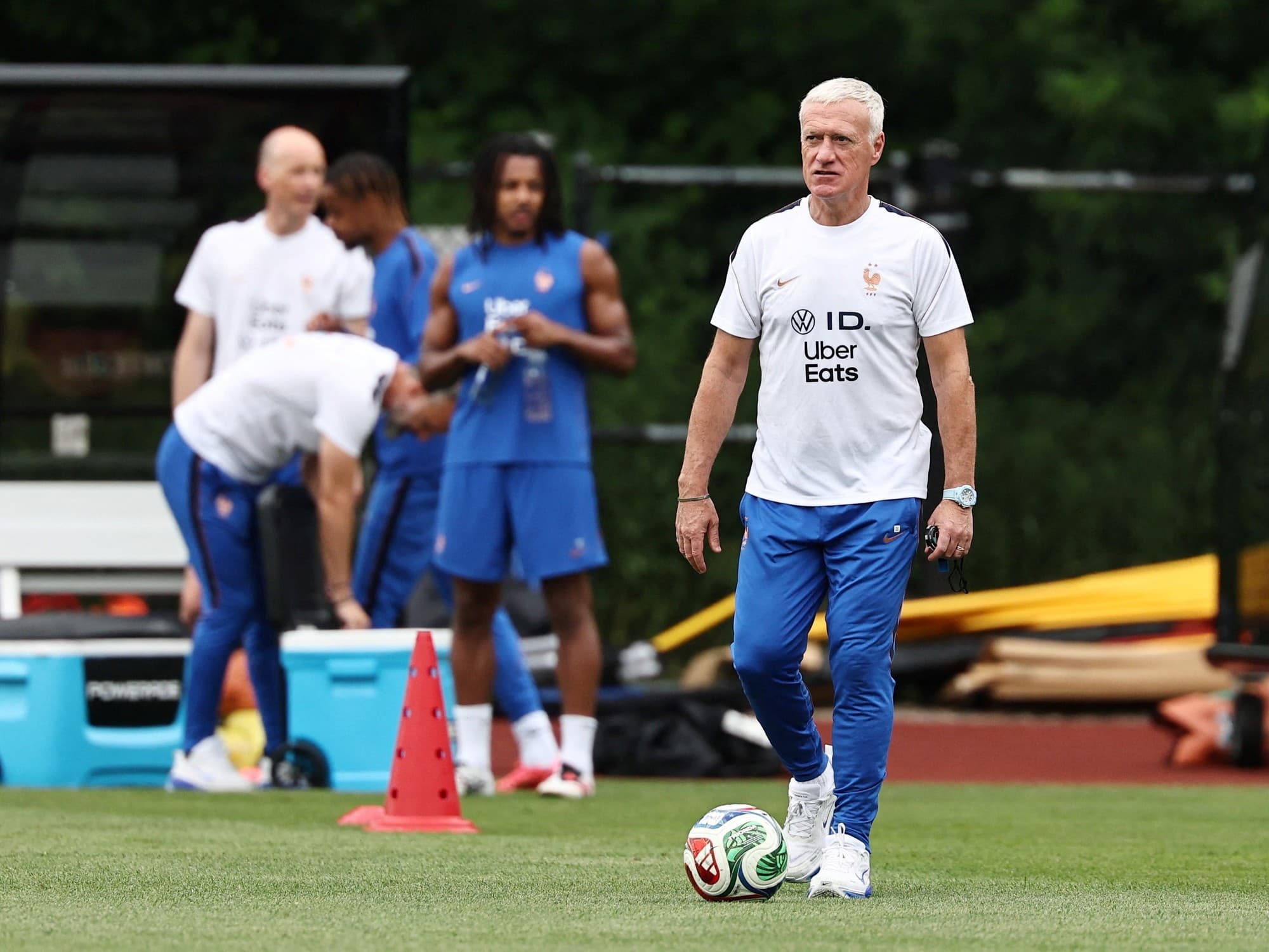 Francia define su equipo para enfrentar a Marruecos con un regreso clave en las prácticas