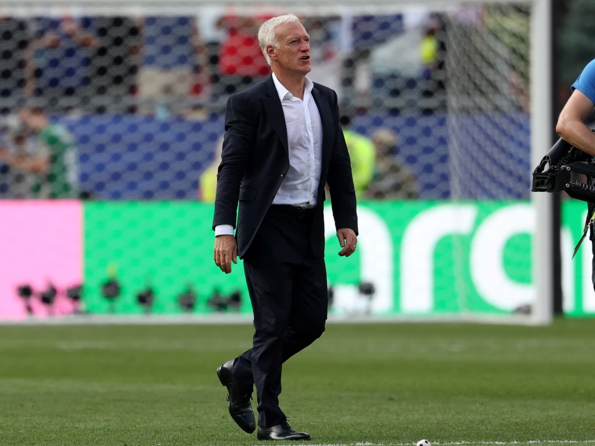 Deschamps hace historia: Francia se mete otra vez en semifinales y el DT mantiene la calma
