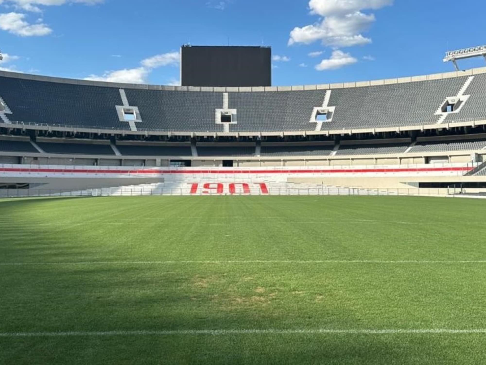 El Monumental se renueva: la histórica estructura que ya no verán los hinchas de River