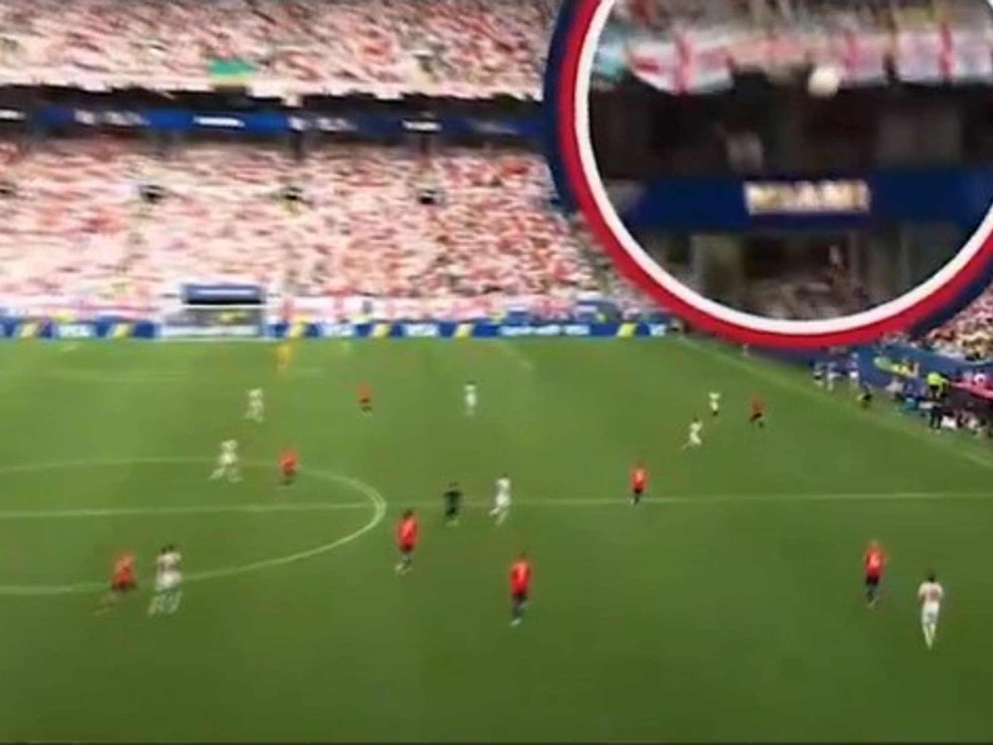 Polémica en Europa: la pelota pegó en un cable antes del gol de Inglaterra y la FIFA tuvo que aclarar la jugada