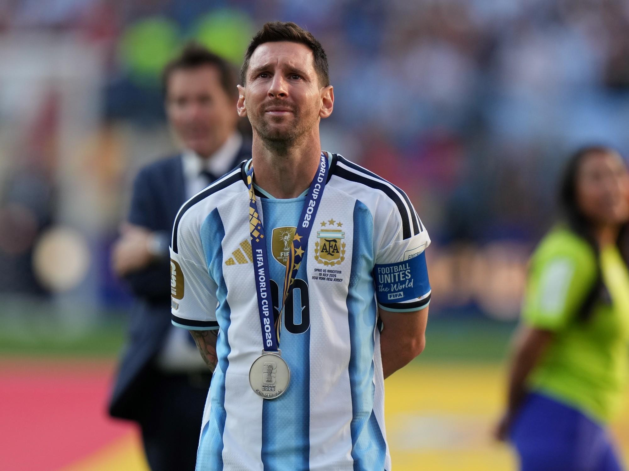 Messi: el llanto tras la final perdida que desató una ovación