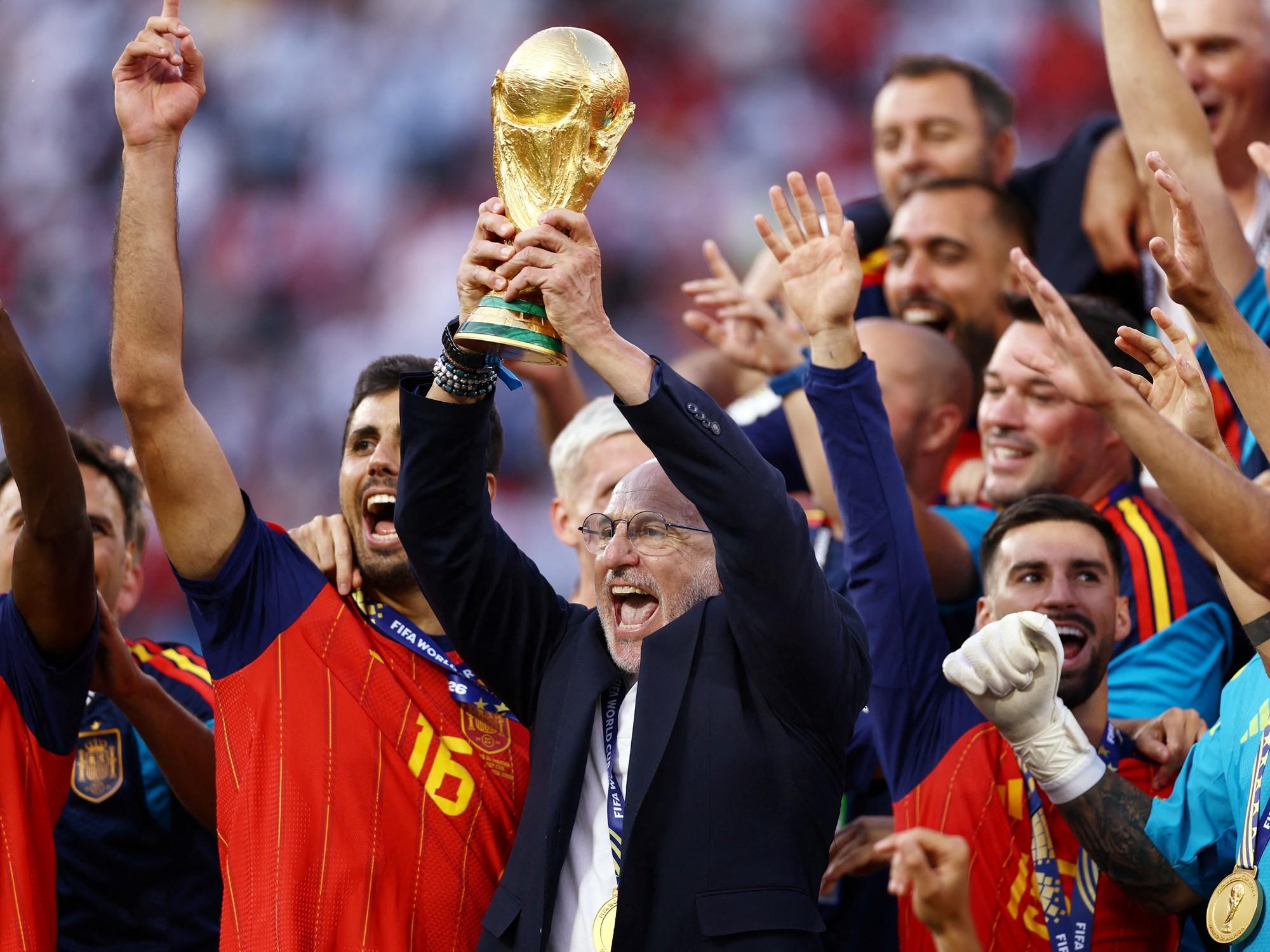 Luis de la Fuente: el récord histórico tras vencer a la Selección